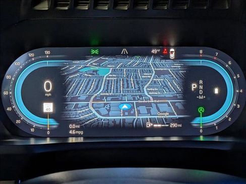 Certified 2025 Volvo XC90 B5 Plus w/ Protection Package Premier image 10