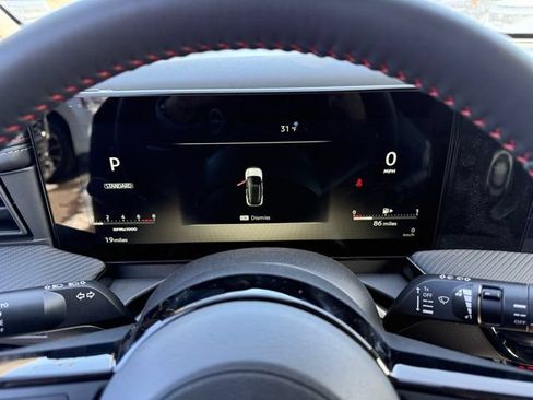 New 2026 Nissan Kicks SR w/ Illumination Package AWD/4WD image 14