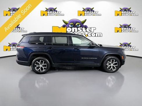 Used 2024 Jeep Grand Cherokee L Limited AWD/4WD image 4