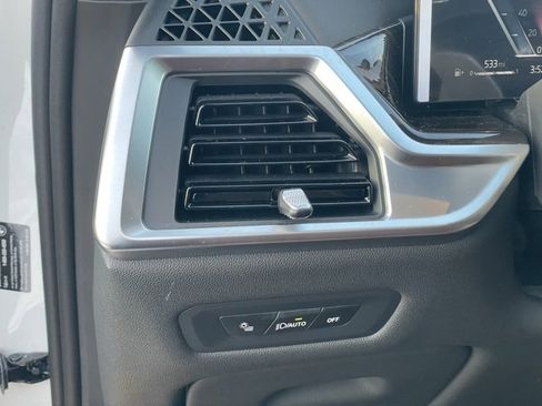 Certified 2026 BMW X5 xDrive40i w/ Premium Package image 14