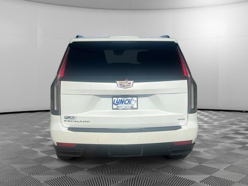 Used 2023 Cadillac Escalade ESV Sport w/ Touring Package AWD/4WD image 3