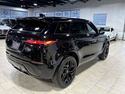 Used 2022 Land Rover Range Rover Evoque SE image 15