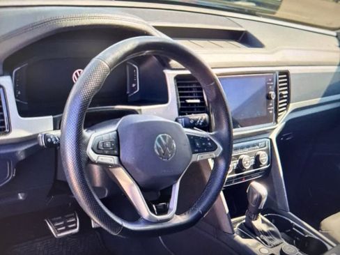 Used 2021 Volkswagen Atlas SEL Premium image 6