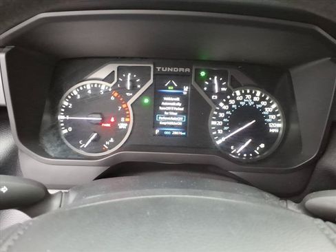 Used 2023 Toyota Tundra SR5 w/ SR5 Convenience Package AWD/4WD image 21