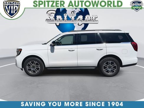 Used 2025 Ford Expedition Active AWD/4WD image 6