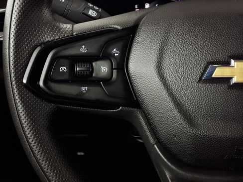 Used 2024 Chevrolet TrailBlazer LS w/ LS Convenience Package FWD image 18