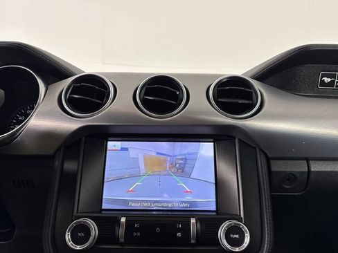 Used 2020 Ford Mustang Premium RWD image 8
