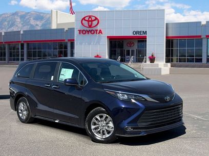 New 2026 Toyota Sienna XLE