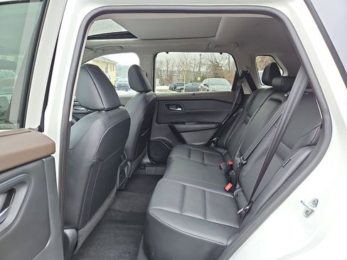Certified 2023 Nissan Rogue SV w/ SV Premium B Package image 10