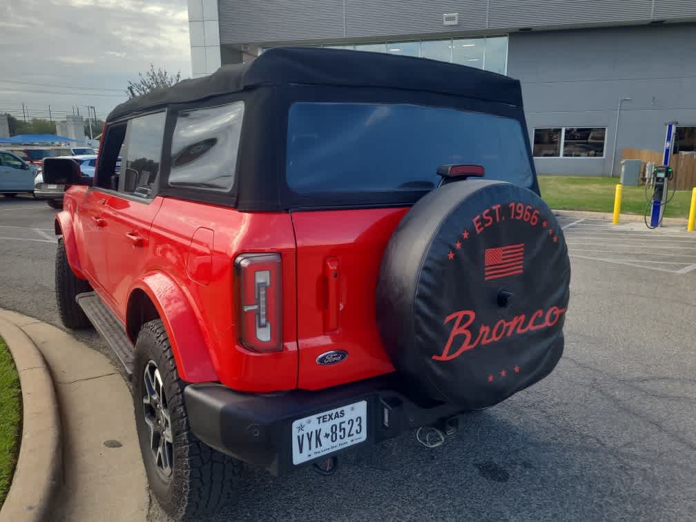 Used 2022 Ford Bronco Outer Banks AWD/4WD image 6