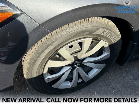 Used 2024 Honda Civic LX image 7