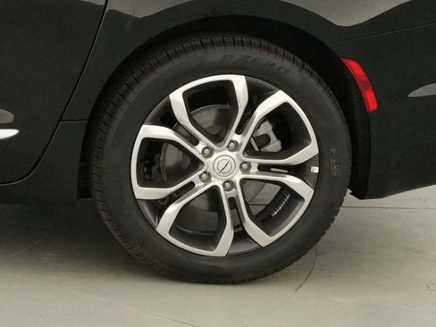 New 2026 Chrysler Pacifica Pinnacle image 31