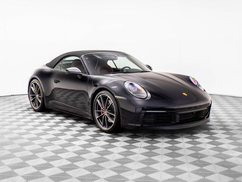 Certified 2022 Porsche 911 Carrera 4S AWD/4WD image 6