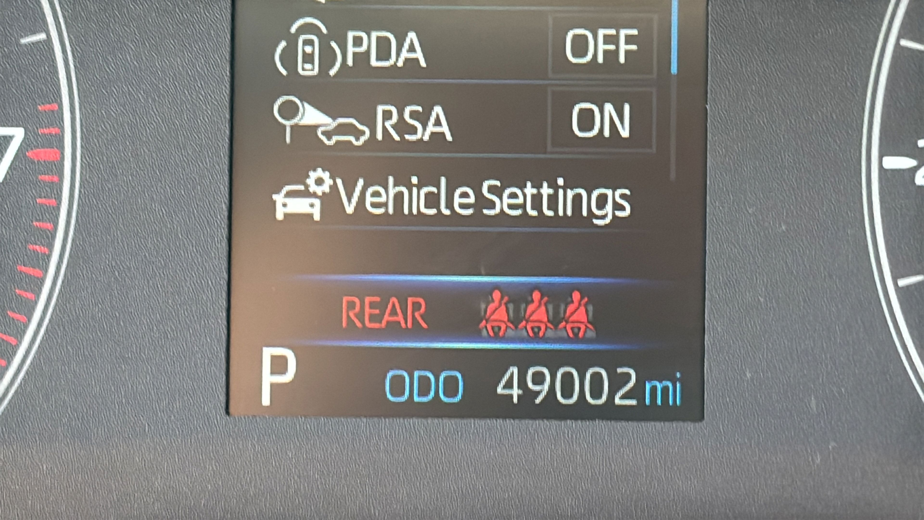 Used 2025 Toyota Corolla LE FWD image 23