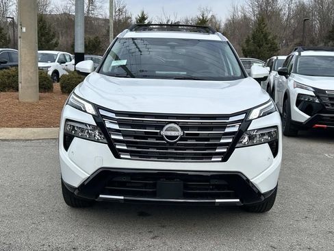 New 2026 Nissan Rogue Platinum AWD/4WD image 2