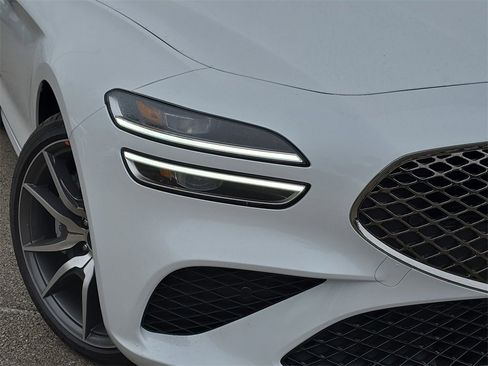 New 2026 Genesis G70 2.5T Prestige image 30