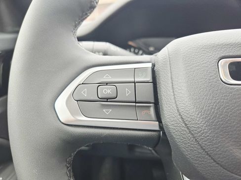 Certified 2026 Jeep Compass Limited AWD/4WD image 19