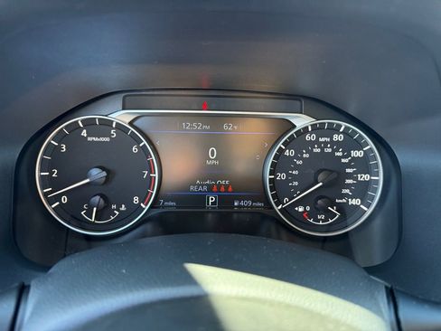 New 2025 Nissan Altima 2.5 SR image 16