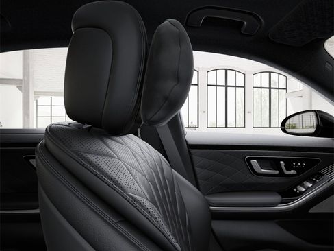 New 2026 Mercedes-Benz S 580 4MATIC Sedan image 43