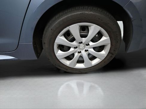 Used 2024 Toyota Corolla LE image 36