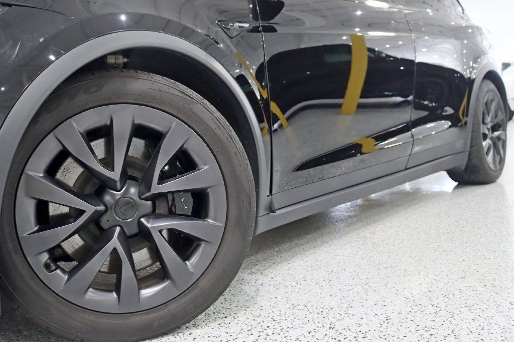 Used 2022 Tesla Model X Plaid AWD/4WD image 4