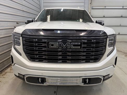 Used 2022 GMC Sierra 1500 Denali Ultimate AWD/4WD image 2