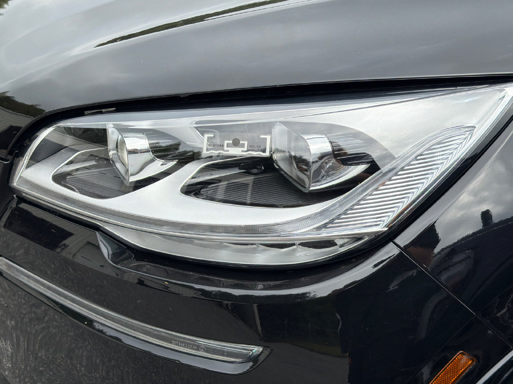 Used 2024 Lincoln Aviator Black Label AWD/4WD image 9