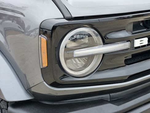 Used 2024 Ford Bronco Outer Banks image 6