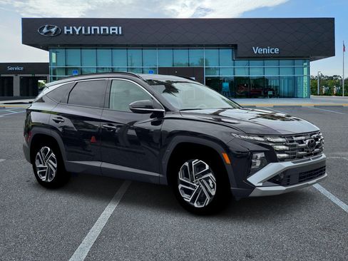 New 2026 Hyundai Tucson Limited FWD image 10