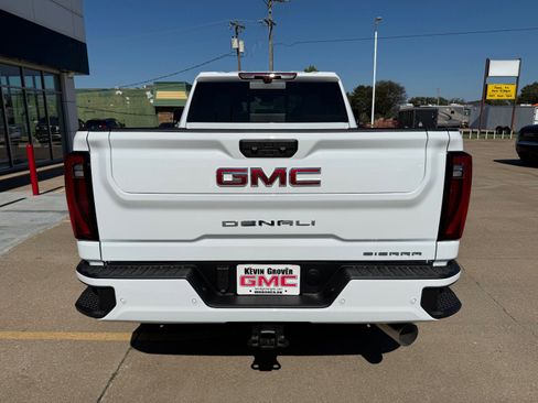 New 2026 GMC Sierra 2500 Denali w/ Denali Reserve Package image 4