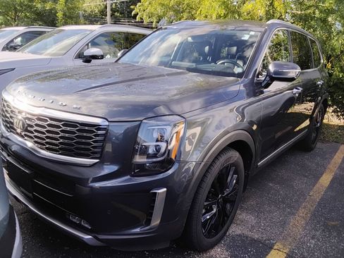 Used 2020 Kia Telluride SX w/ SX Prestige Package AWD/4WD image 2