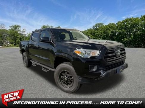 Used 2019 Toyota Tacoma SR w/ SR Convenience Package AWD/4WD image 1