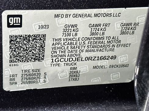 Used 2024 Chevrolet Silverado 1500 High Country AWD/4WD image 21