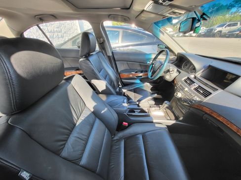 Used 2012 Honda Accord EX-L image 8