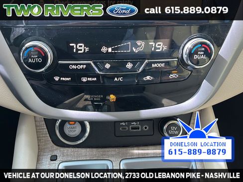 Used 2020 Nissan Murano SV w/ Premium Package image 22