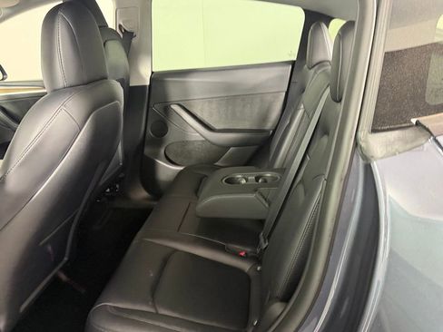 Used 2023 Tesla Model Y Performance AWD/4WD image 24