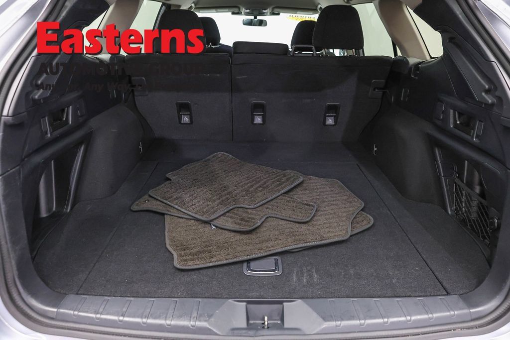 Used 2023 Subaru Outback Premium AWD/4WD image 11