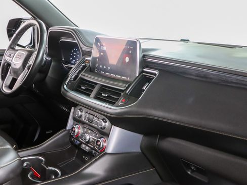 Used 2022 GMC Yukon SLT w/ SLT Premium Package AWD/4WD image 30