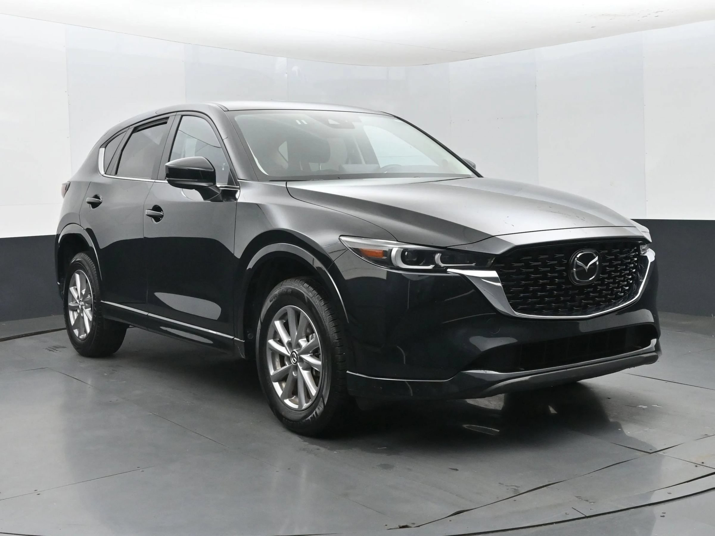 Used 2025 MAZDA CX-5 AWD 2.5 S w/ Select Package image 2