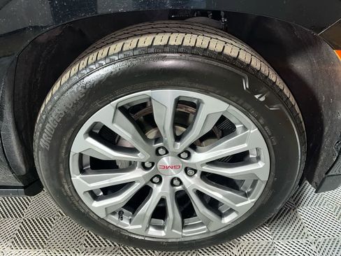 Used 2022 GMC Yukon Denali w/ Denali Ultimate Package image 10