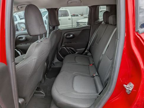 Used 2021 Jeep Renegade Sport image 29