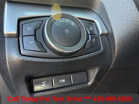 Used 2018 Ford Explorer Sport AWD/4WD image 26