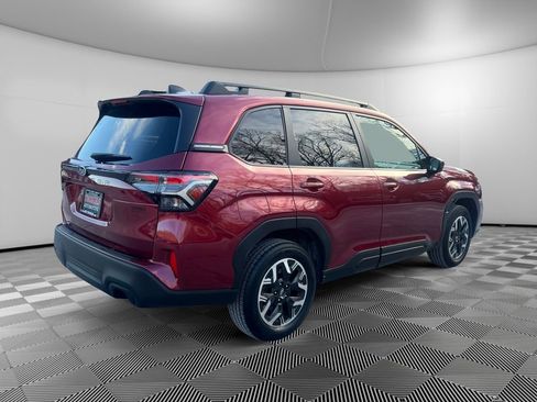 Certified 2025 Subaru Forester Premium image 7