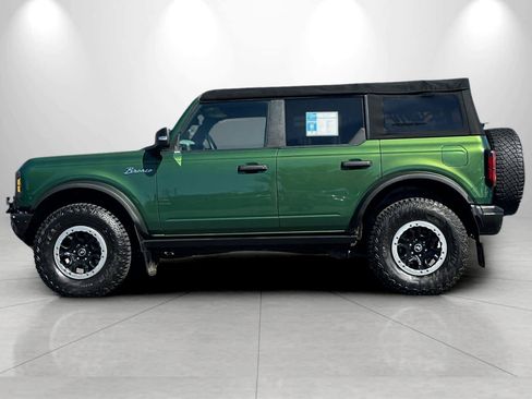 Used 2022 Ford Bronco Badlands AWD/4WD image 5