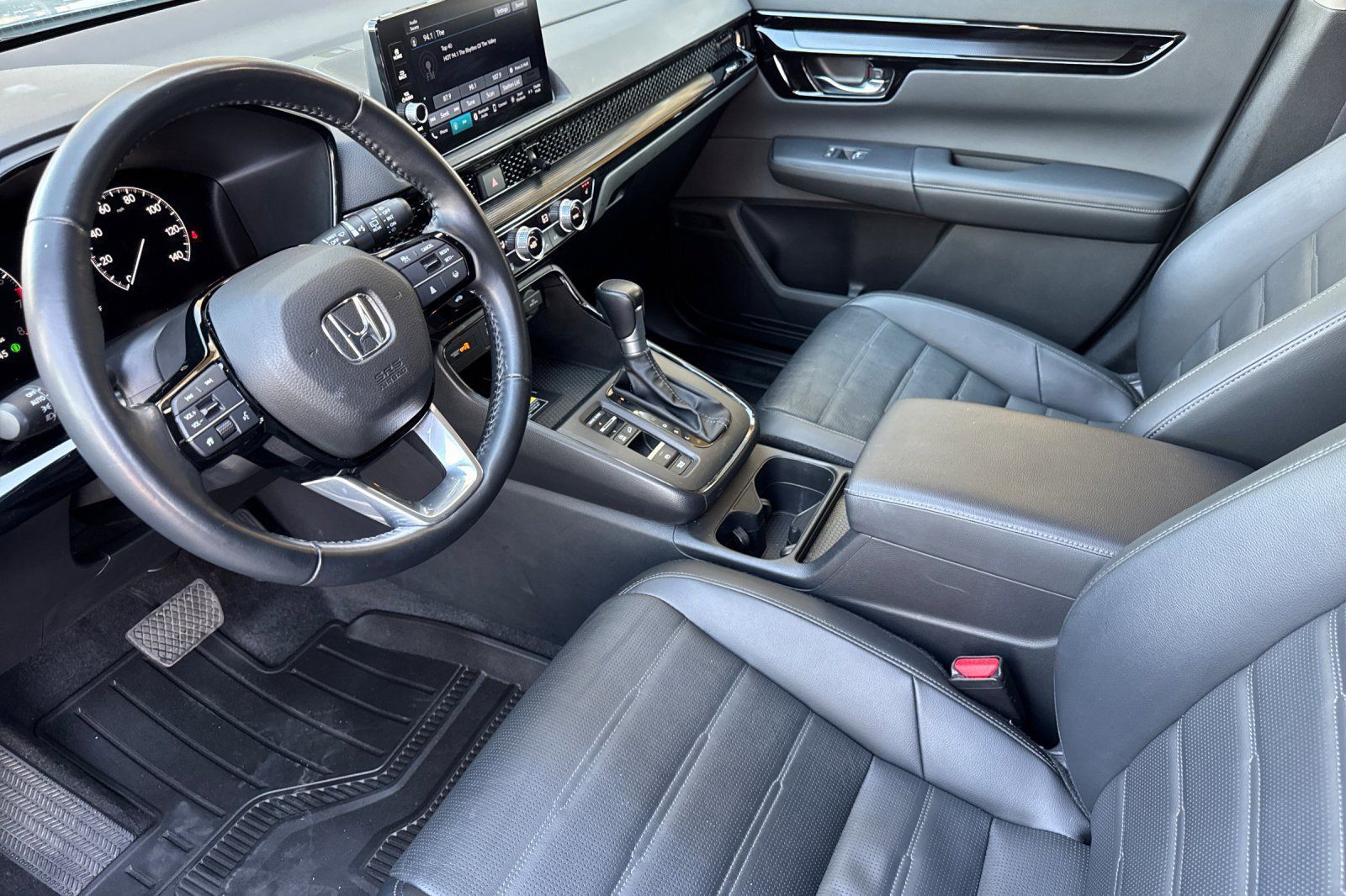Used 2025 Honda CR-V EX-L image 10