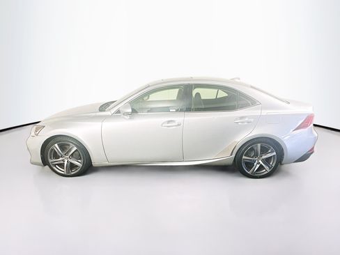 Used 2017 Lexus IS 200t w/ Premium Package RWD image 4