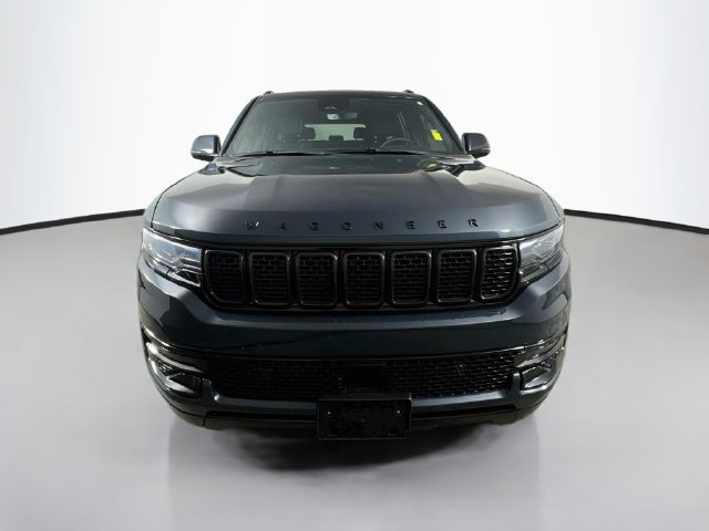Used 2022 Jeep Wagoneer Series I AWD/4WD image 2