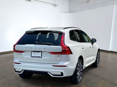 Used 2023 Volvo XC60 B5 Plus w/ Protection Package Premier AWD/4WD image 4