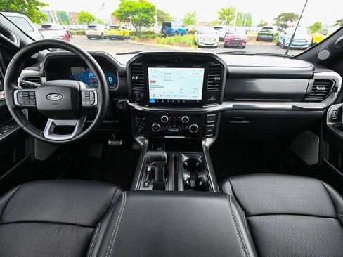 Used 2025 Ford F150 Lariat AWD/4WD image 30