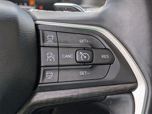 Used 2021 Jeep Grand Cherokee L Limited w/ Trailer Tow Group (B) image 20